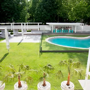 Tres Reyes Hotel
